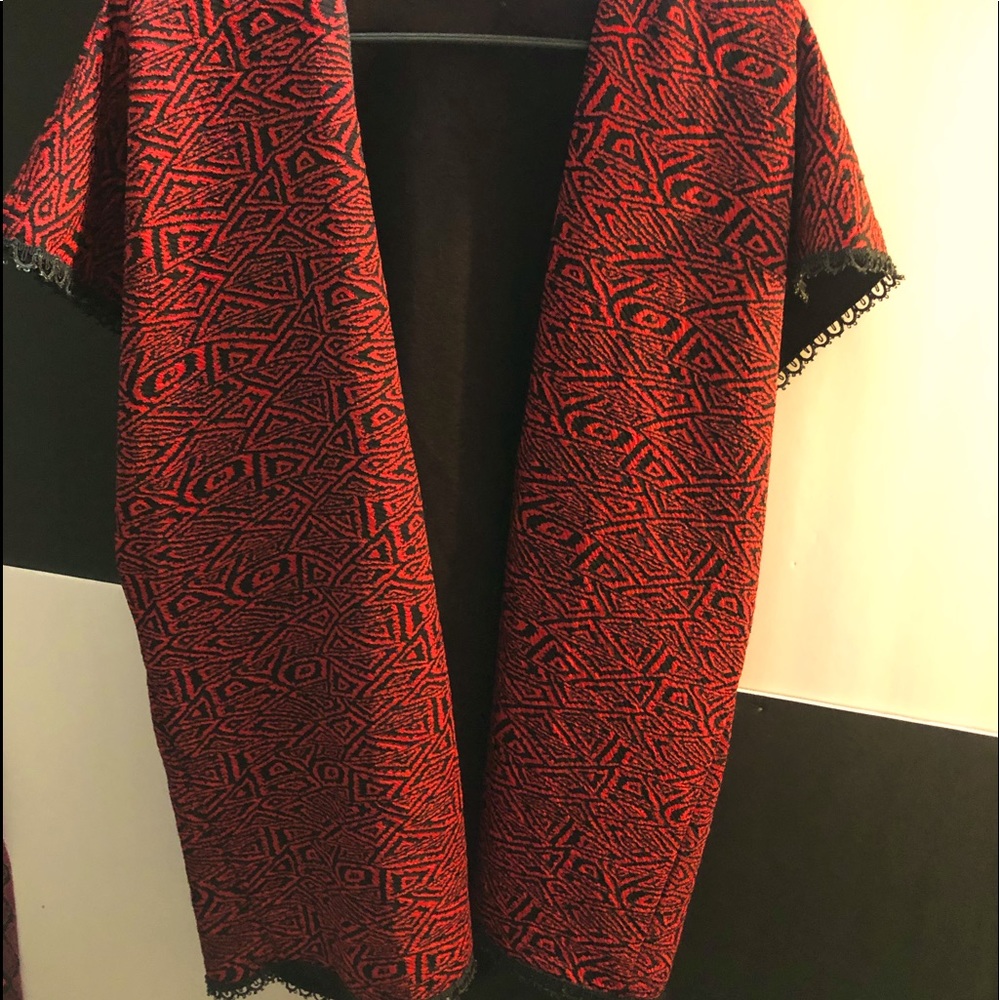 Women’s Jacket/cover blouse
